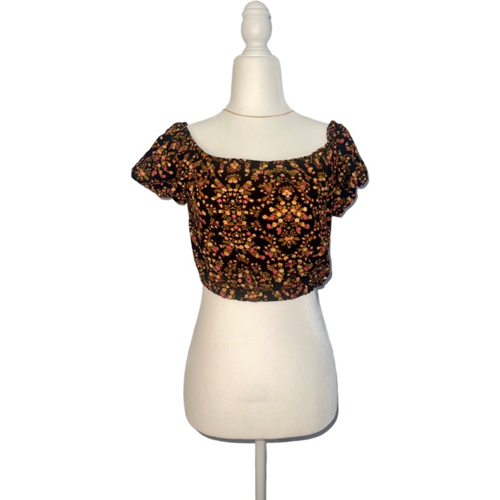 WOMENS FLORAL TOP ~ TARGET ( XHILARATION) ~ SIZE XS